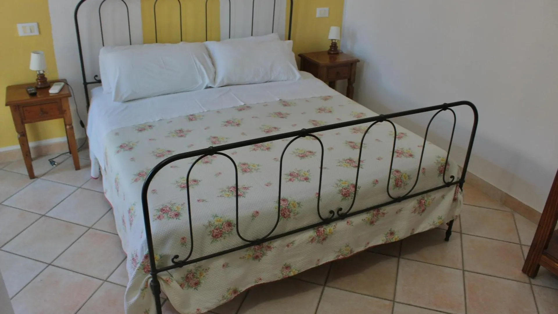 Il Picchio Verde Albinia Bed & Breakfast